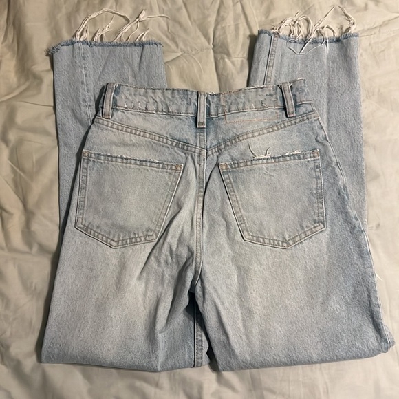 ZARA Ripped Straight Jeans - Light Blue - Picture 5 of 5